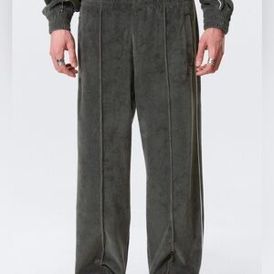 Foot locker velour Men's Charcoal Corduroy sweatpants | USA M - Medium